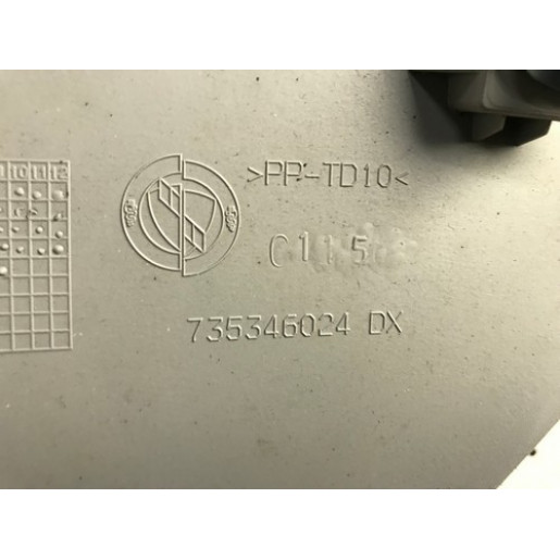 Накладка багажника права Fiat Punto 2009-2011 735346024